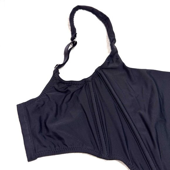 Urban Outfitters Out From Under Lovestruck Micro Corset in Black Size Small - Picture 5 of 13